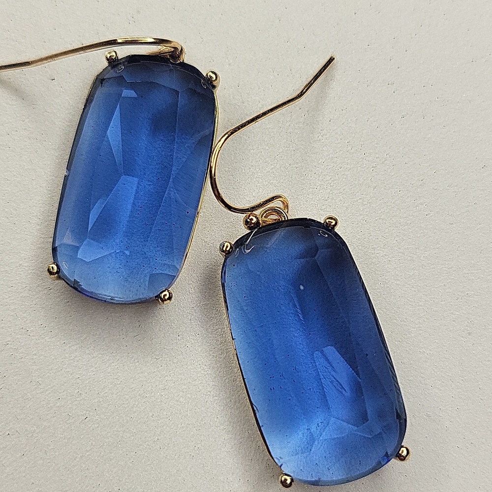 Elegant Blue Glass Drop Earrings